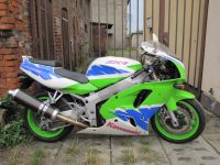 Suche Deutschlandweit Kawasaki ZXR 750 H J L K M mit Orginallack Mecklenburg-Vorpommern - Ramin Vorschau