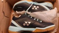 Wie neu!Yonex Power Cushion 65 Z Women Gr 39 Turnschuhe Badminton Essen-West - Frohnhausen Vorschau