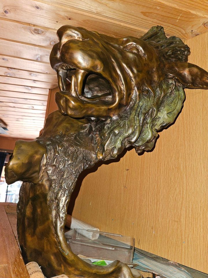 Ich verkaufe meine Bronze Figur (Löwen) in Melle