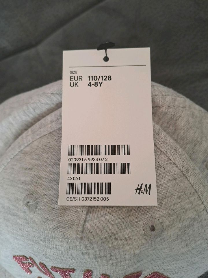 Capi Gr. 104/128 H&M neu mit Etikett in Kleinlangheim