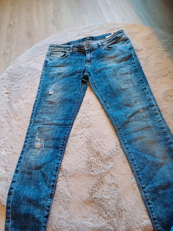 LTB Jeans Clara Gr. 29/30 in Weißenburg in Bayern