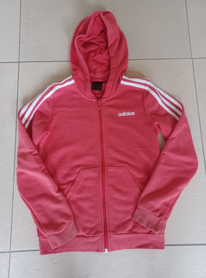 adidas Sweatjacke Größe 152 in Binnen