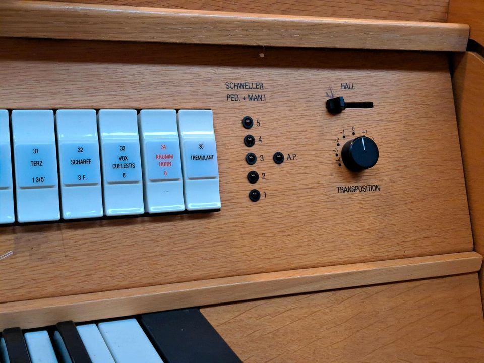 Elektro Orgel in Lüdenscheid