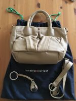 Tommy Hilfiger Handtasche Leder Berlin - Wilmersdorf Vorschau