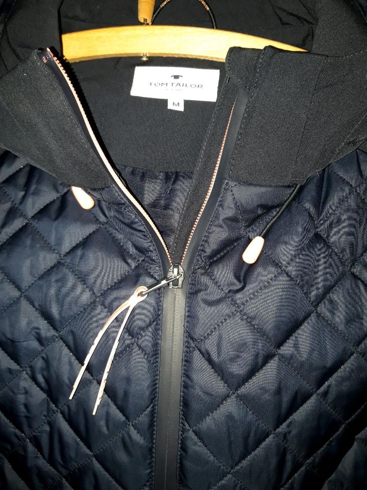 Tom Tailor  Damen Jacke mit abnehmbarer Kapuze Neu in Bernau