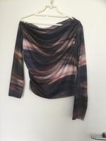 Biete raffiniertes Shirt off shoulder Gr. 40 Bayern - Postbauer-Heng Vorschau