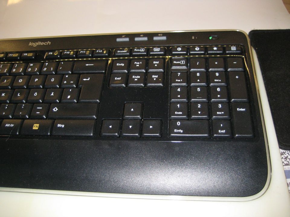 LOGITECH K520 Tastatur Keyboard QWERTZ wireless *NEUWERTIG* in Mönchengladbach