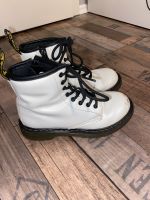 Schuhe v. Dr. Martens Gr. 32 Sachsen - Großröhrsdorf Vorschau