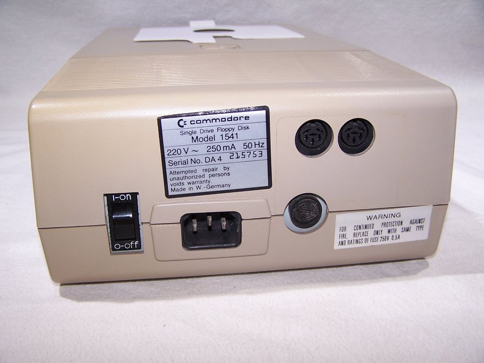 Großes Commodore C-64 Set - Monitor - 2x Drucker - 2x Floppy in Vilseck