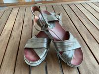 Tolle bequeme Sandalen von Mjus Größe 41 Keilabsatz Nordrhein-Westfalen - Emsdetten Vorschau