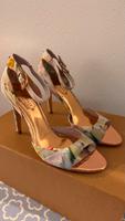 High Heel Sandaletten von Ted Baker Bayern - Taufkirchen München Vorschau