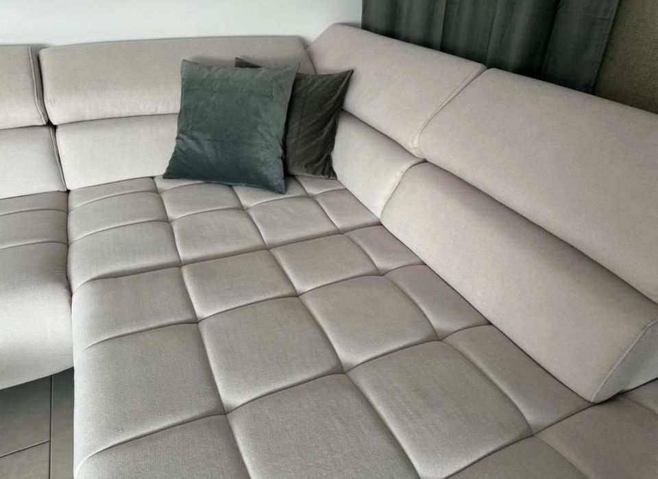 Ecksofa Couch Chenille Beige in Ahrensfelde