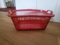 Wäschekorb DDR rot NICHT KAPUTT Plastik Plaste PVC retro Dresden - Blasewitz Vorschau