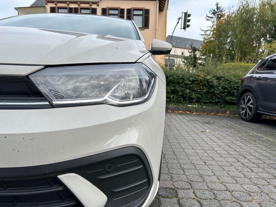 Volkswagen Polo 1.0 MOVE LAS*DAB*ISOFIX*RFK*PDC*KLIMA*ALUF in Königstein im Taunus