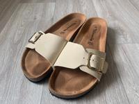 Tamaris Pantoletten Creme Gr 39 Nordrhein-Westfalen - Schwerte Vorschau