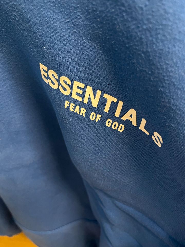 Fear of God Essentials x TMC Crenshaw Hoodie XL in Friedrichshafen