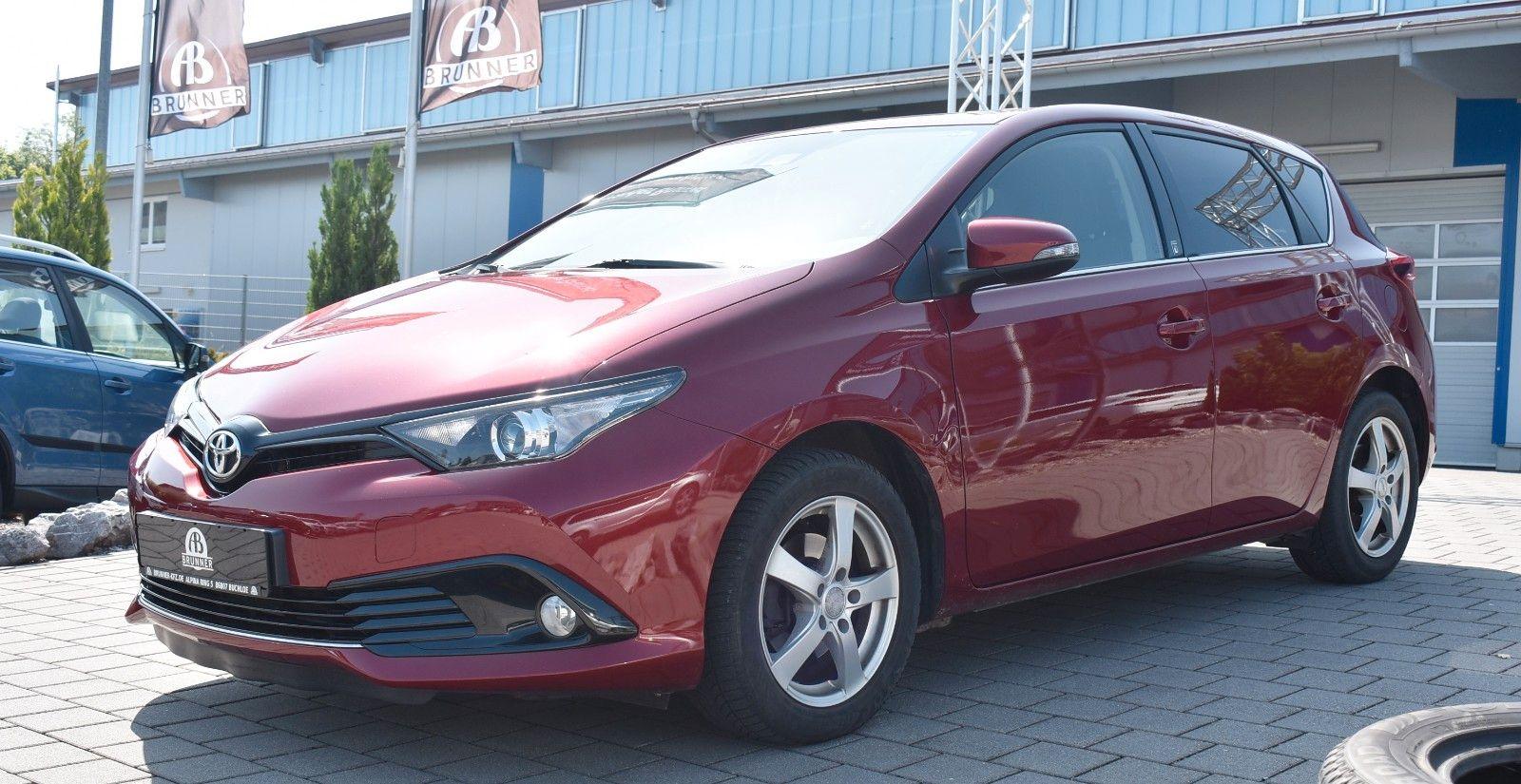 Abbildung des Autos Toyota Auris Team D &#x2…