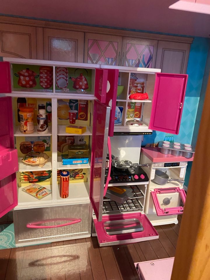 Barbie Haus mit Einrichtung in Iserlohn