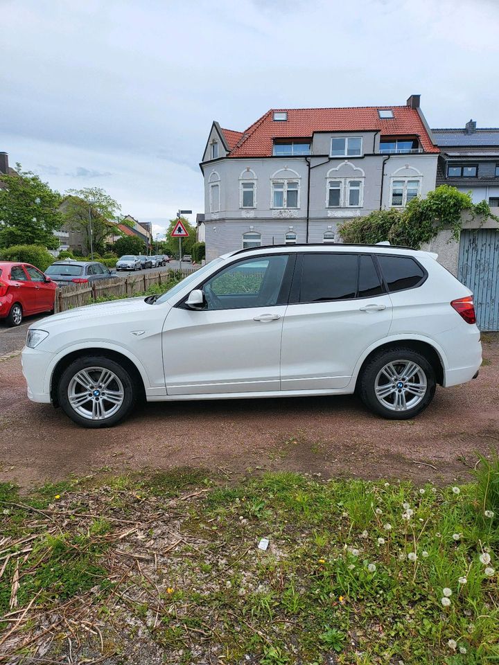 BMW X3 F25 M-Paket Neuer Motor! in Bochum