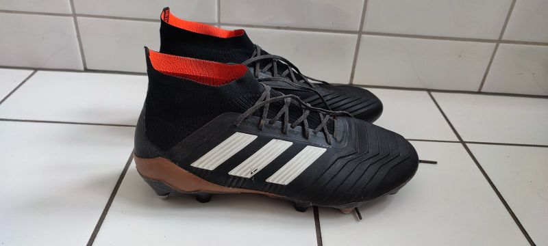 TOP - adidas Predator 18.1 SG Gr. 44 Profi- Fußballschuhe schwarz in Bochum  - Bochum-Ost | eBay Kleinanzeigen ist jetzt Kleinanzeigen