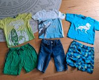 Kleiderpaket Jungs Sommer 110 116 Löwe Wal Surf grün geöb blau Bayern - Baldham Vorschau