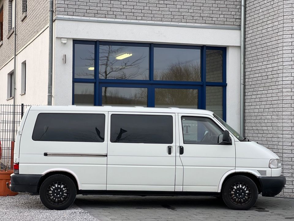 Volkswagen T4* Wohnmobil * AHK * BLUET.* FREISPR.* TÜV NEU* in Jülich