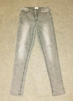 Jeans grau vero Moda 26/32 Sachsen - Freital Vorschau
