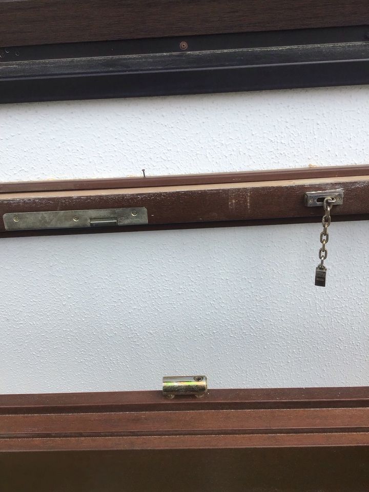 Haustür mit Haustür griff komplett mit schloss + 3 Schlüssel in Zweibrücken