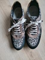 Schuhe Sneaker von "Tamaris" in 41 Leo animal Bayern - Rednitzhembach Vorschau