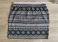 Rock, Gr. 36, AJC, schwarz-beige, gemustert, neu Hessen - Bad Soden-Salmünster Vorschau