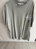 Tommy Hilfiger T-Shirt Nordrhein-Westfalen - Voerde (Niederrhein) Vorschau