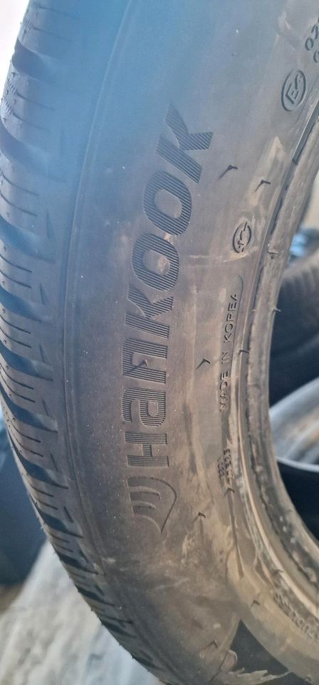 Hankook 235x55 R17 99H Winterreifen 4x neuwertig ca 100 km gefahr in Vaihingen an der Enz