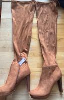 Braune Overknee-Stiefel mit Plateau - Gr. 42 Baden-Württemberg - Zimmern ob Rottweil Vorschau