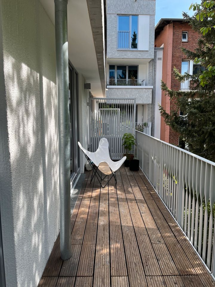 PRIVAT: Neubau - perfekt für Familien - 16qm Balkon - TG in Hamburg