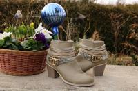 Laufsteg München  Boots, in Taupe Gr 36 Bayern - Uffing Vorschau