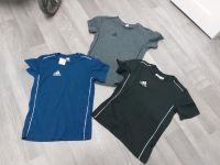 3er Set Adidas T Shirts Gr.116 Sommer Sport Paket Nordrhein-Westfalen - Hückelhoven Vorschau