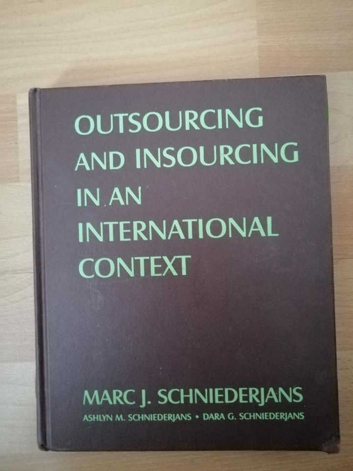 Outsourcing and Insourcing in an International Context in Stuttgart