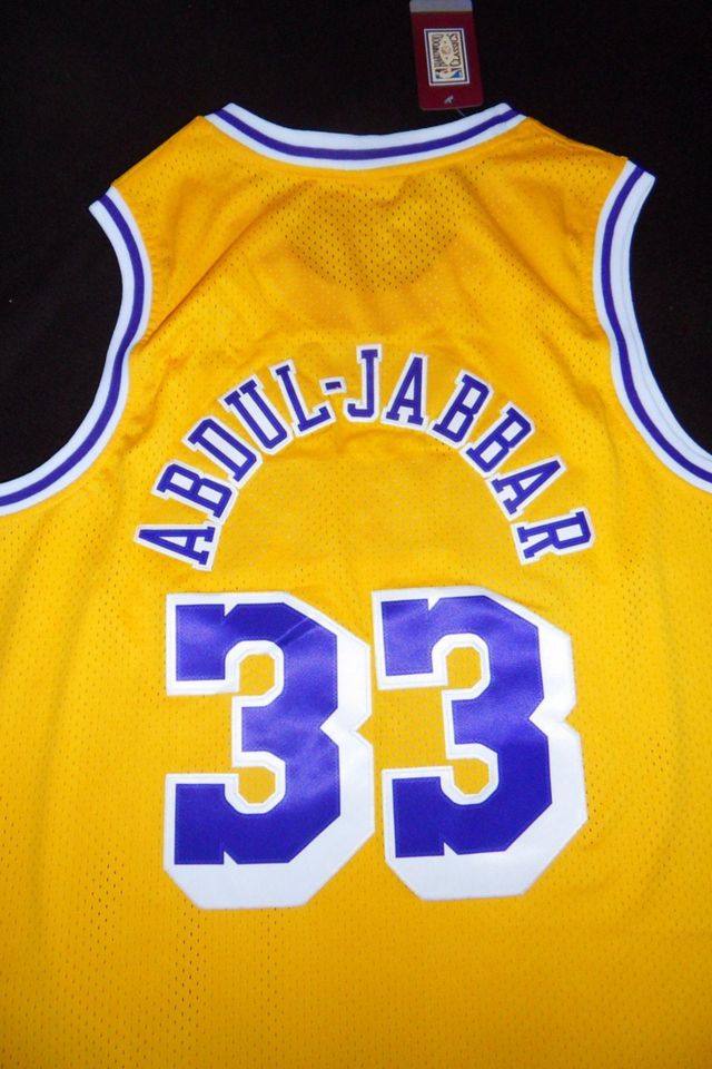 Kareem Abdul Jabbar Los Angeles Lakers Trikot in Köln