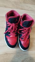 Nike Air Jordan schwarz / rot Gr. 39 Bremen - Woltmershausen Vorschau