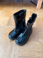 Kinderstiefel Lack schwarz Gothic NEU & UNGETRAGEN Gr 25 - 7 1/2 Köln - Ehrenfeld Vorschau