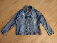 Esprit Jeansjacke Mädchen Gr. 128 / 134 blau mit Aufnähern Rheinland-Pfalz - Ludwigshafen Vorschau