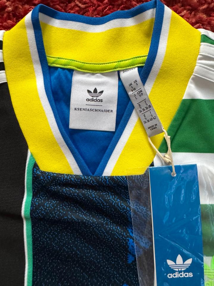 Ksenia Schnaider- ADIDAS- Shirt - Fußball- Trikot- Neu- Hingucker in Jena