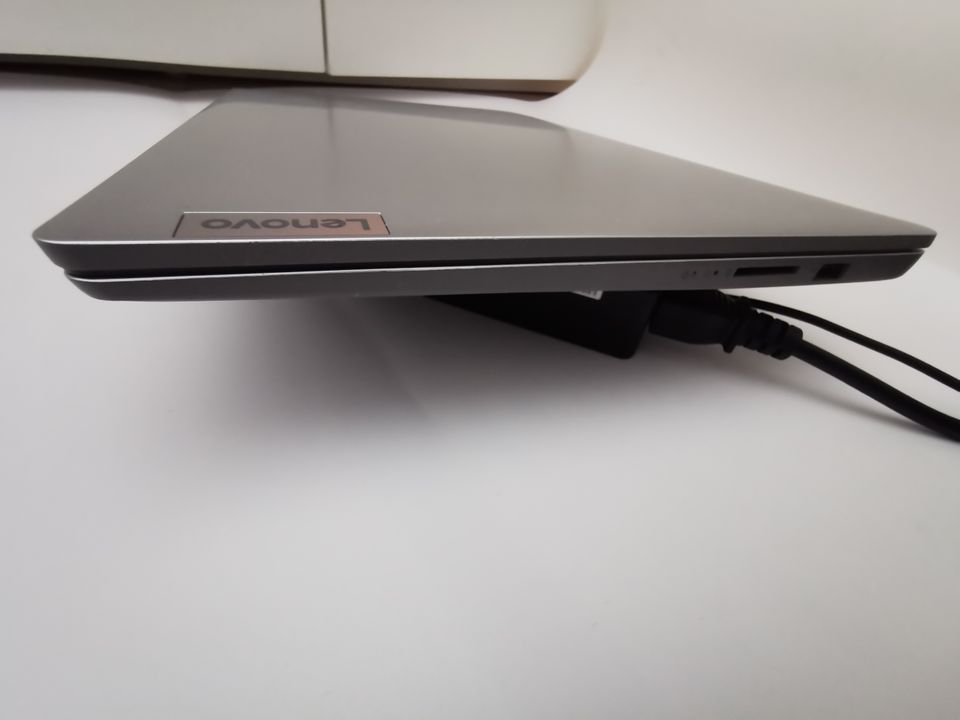 Laptop Lenovo IdeaPad 1 15 IGL 7   NEUWERTIG mit 5 Jahre Garantie in Berlin