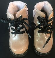 Tom Tailor TEX Boots Kinderstiefelchen gefüttert Glitzer Gr. 22 Frankfurt am Main - Bergen-Enkheim Vorschau