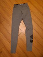 Nike Leggings Sport Gr XS grau Damen Logo Niedersachsen - Rosengarten Vorschau