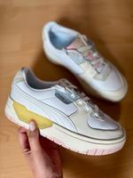 Puma Sneaker Damen Gr. 37,5 – Weiß/Pastell – wie neu Bayern - Speichersdorf Vorschau