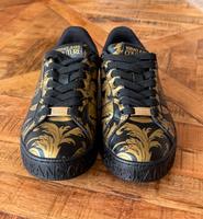 VERSACE JEANS COUTURE Schuhe Gr. 39 (Schwarz/Gold) Bielefeld - Bielefeld (Innenstadt) Vorschau