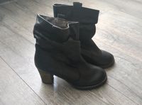 Schuhe Stiefel Gr 37 schwarz gefüttert Herbst Winter Rheinland-Pfalz - Mayen Vorschau