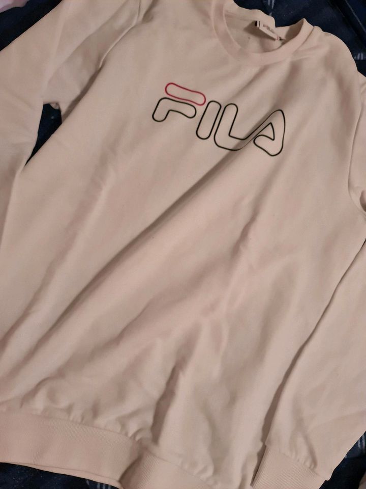 Fila Pulli Sweatshirt Gr. M weiß in Freyung