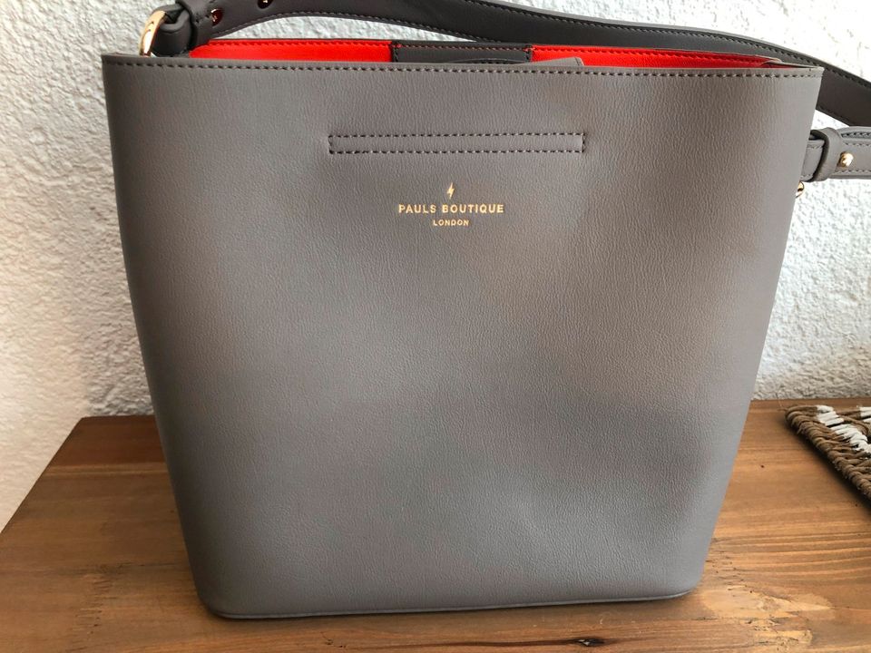 Damen Handtasche Hobobag "Pauls Boutique London" grau neu! in Überlingen